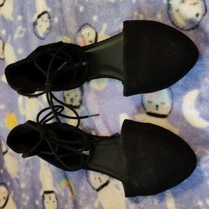Cityclassified Ankle Tie Flats